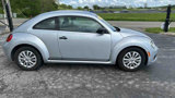 Used 2012 Volkswagen Beetle 2.5 image 2