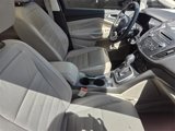 Used 2017 Ford C-MAX Energi SE w/ Equipment Group 402A image 4