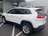 Used 2015 Jeep Cherokee Limited w/ Luxury Group image 3