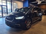 Used 2021 Chrysler Pacifica Pinnacle image 4