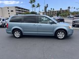 Used 2010 Chrysler Town & Country Touring image 4