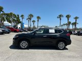 Used 2017 Nissan Rogue SV image 6