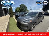 Used 2021 Ford Escape SE image 2