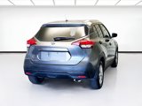 Used 2018 Nissan Kicks S image 4
