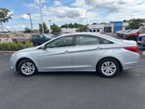 Used 2012 Hyundai Sonata GLS image 2