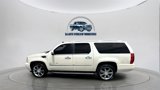 Used 2013 Cadillac Escalade ESV Luxury image 2