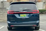 New 2025 Chrysler Pacifica Select image 5