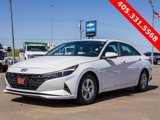 Used 2021 Hyundai Elantra SE image 3