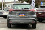 Used 2022 Nissan Kicks S image 5