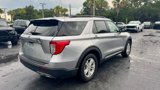 Used 2022 Ford Explorer XLT w/ Equipment Group 202A image 4