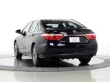 Used 2016 Toyota Camry LE image 5