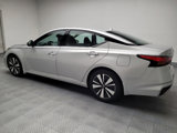 Used 2019 Nissan Altima 2.5 SV image 3