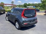 Used 2020 Kia Soul S image 2