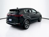 Used 2022 Kia Sportage LX image 5