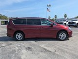 Used 2022 Chrysler Voyager LX image 3