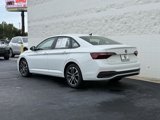 Used 2024 Volkswagen Jetta Sport image 3