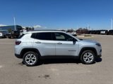 New 2025 Jeep Compass Latitude image 6