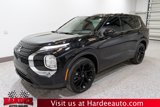 Used 2023 Mitsubishi Outlander SE Black Edition image 2