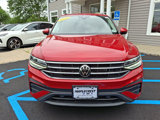 Used 2022 Volkswagen Tiguan SE image 2