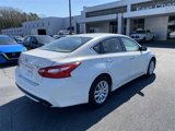Used 2017 Nissan Altima 2.5 S w/ Power Driver Seat Package image 5