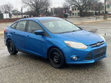 Used 2012 Ford Focus SE w/ SE Winter Pkg image 5