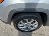 Used 2022 Jeep Compass Latitude image 6