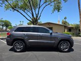 Used 2018 Jeep Grand Cherokee Limited image 3