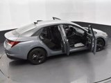 Used 2022 Hyundai Elantra SEL image 6