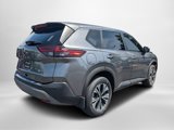 Used 2022 Nissan Rogue SV image 3