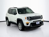 Used 2022 Jeep Renegade Latitude w/ Convenience Group image 3