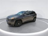 Used 2017 Jeep Cherokee Latitude image 4