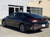Used 2024 Hyundai Elantra SEL image 5