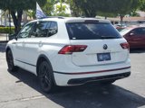 Certified 2022 Volkswagen Tiguan SE R-Line image 3
