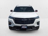 Used 2023 Chevrolet Traverse Premier w/ Redline Edition image 2