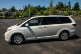 Used 2017 Toyota Sienna XLE Premium image 6
