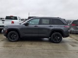 New 2025 Jeep Grand Cherokee Altitude image 2