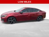 Used 2024 Nissan Altima 2.5 SR image 2