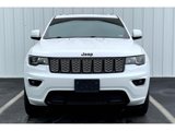 Used 2018 Jeep Grand Cherokee Altitude image 3
