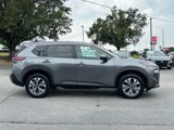 Certified 2022 Nissan Rogue SV image 2