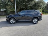 Used 2021 Toyota RAV4 XLE w/ Convenience Package image 2