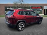 Used 2019 Jeep Cherokee Latitude w/ Cold Weather Group image 4