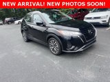 Used 2021 Nissan Kicks SV image 3