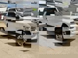Used 2012 Lincoln Navigator L 4WD image 3