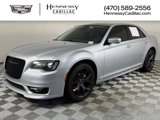 Used 2023 Chrysler 300 Touring L image 2