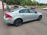 Used 2017 Volvo S60 T5 Dynamic image 5