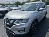 Used 2019 Nissan Rogue SL w/ Premium Package image 4
