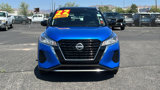 Used 2022 Nissan Kicks SV image 2