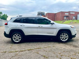 Used 2018 Jeep Cherokee Latitude Plus image 5