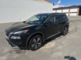 Used 2021 Nissan Rogue Platinum image 2