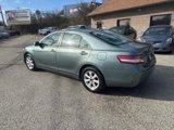Used 2011 Toyota Camry LE image 3